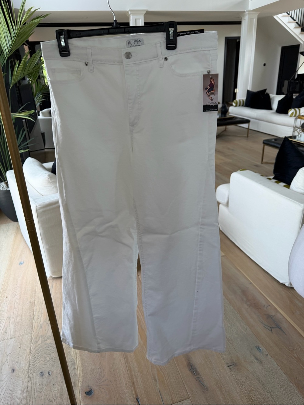 sofia by sofia vergara White Wide-Leg Jeans